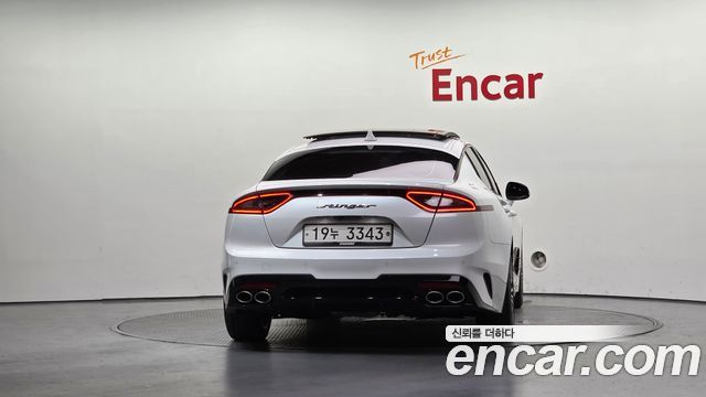 Kia Stinger 2.0 Turbo 2WD Platinum 2018 — фото 4