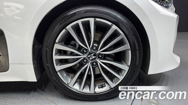 Kia Stinger 2.0 Turbo 2WD Platinum 2018 — фото 5