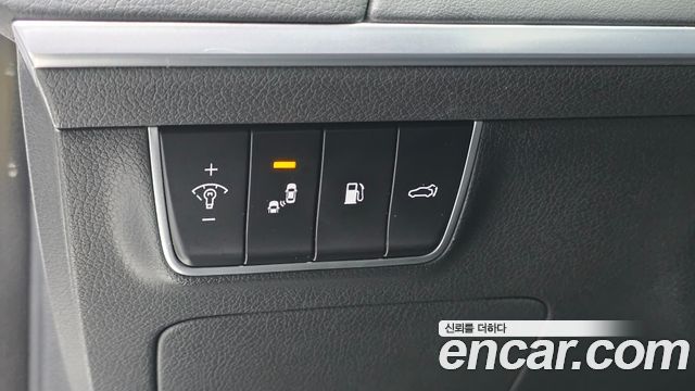 Kia Stinger 2.0 Turbo 2WD Platinum 2018 — фото 16