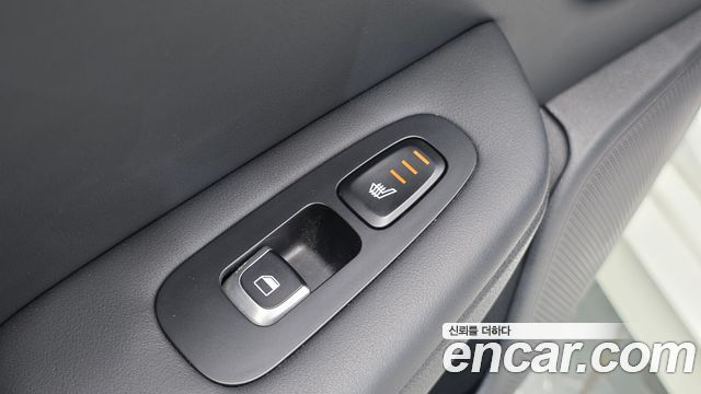 Kia Stinger 2.0 Turbo 2WD Platinum 2018 — фото 30