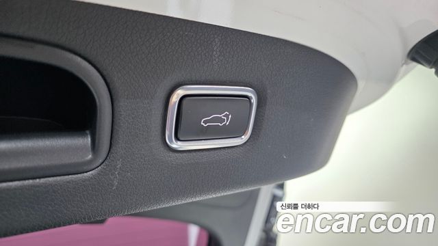 Kia Stinger 2.0 Turbo 2WD Platinum 2018 — фото 35