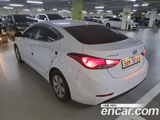 Hyundai Avante 1.6 GDi Style 2015 — фото 5