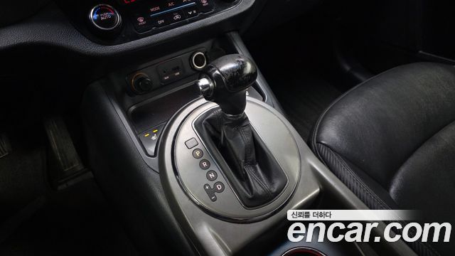 Kia Sportage R Diesel 2WD Trendy 2014 — фото 9