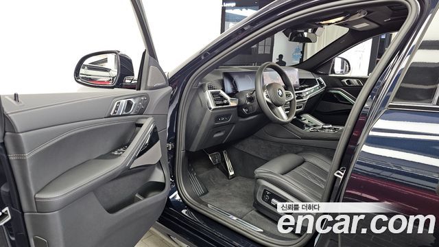 BMW X6 (G06) xDrive40i M Sport 2026 — фото 10