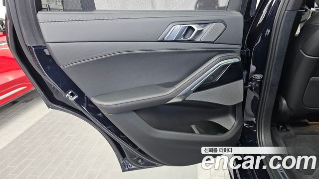 BMW X6 (G06) xDrive40i M Sport 2026 — фото 25