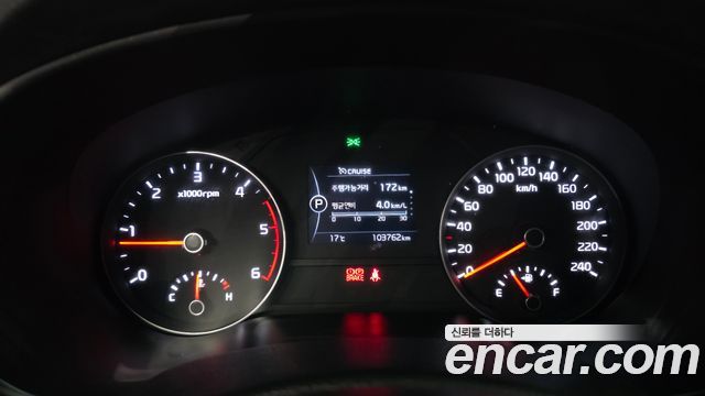 Kia Sportage (IV) Diesel 1.7 2wd Noblesse 2018 — фото 8