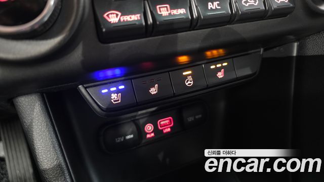 Kia Sportage (IV) Diesel 1.7 2wd Noblesse 2018 — фото 17