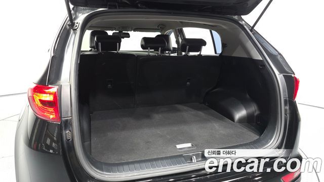 Kia Sportage (IV) Diesel 1.7 2wd Noblesse 2018 — фото 20