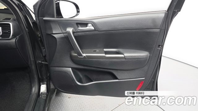 Kia Sportage (IV) Diesel 1.7 2wd Noblesse 2018 — фото 24