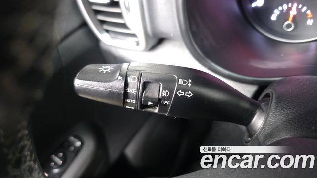 Kia Sportage (IV) Diesel 1.7 2wd Noblesse 2018 — фото 28