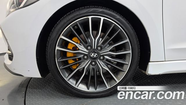 Hyundai Avante (AD) 1.6 Turbo Sport 2018 — фото 5