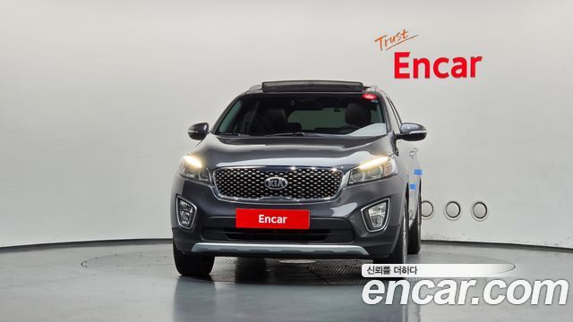 Kia Sorento Diesel 2.0 2WD Noblesse Special 2015 — фото 3