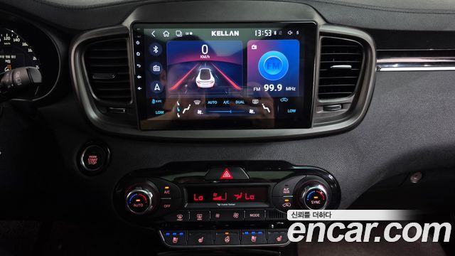 Kia Sorento Diesel 2.0 2WD Noblesse Special 2015 — фото 12