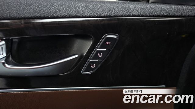Kia Sorento Diesel 2.0 2WD Noblesse Special 2015 — фото 31