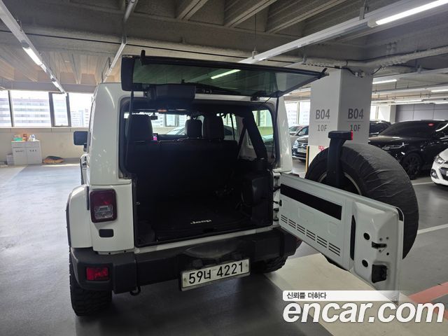 Jeep Wrangler (JK) 2.8 Diesel Sahara 4Door 2012 — фото 6