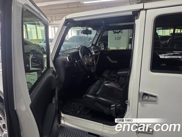 Jeep Wrangler (JK) 2.8 Diesel Sahara 4Door 2012 — фото 15