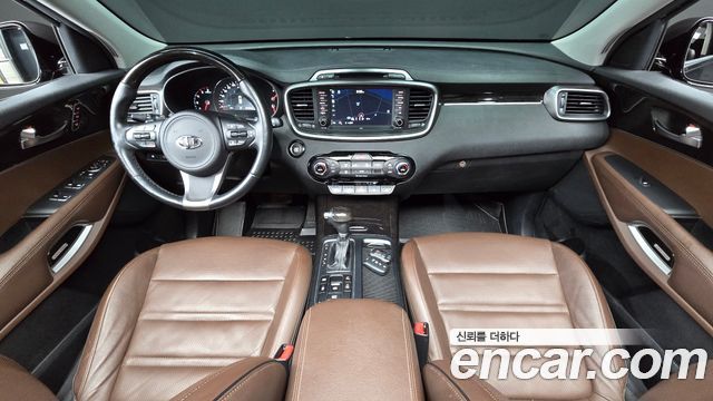 Kia Sorento Diesel 2.0 2WD Noblesse Special 2016 — фото 7