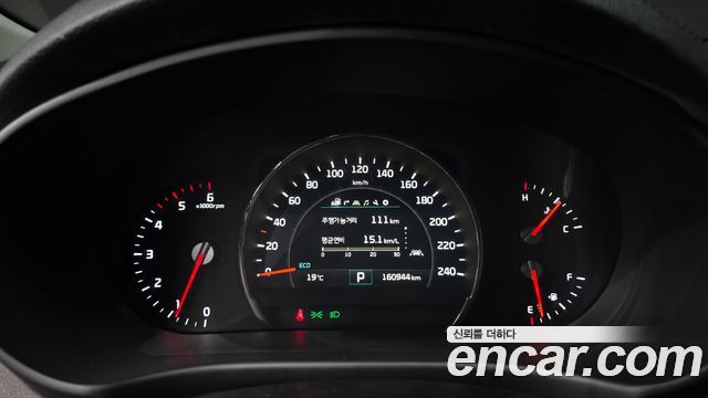Kia Sorento Diesel 2.0 2WD Noblesse Special 2016 — фото 8