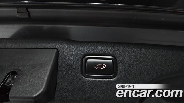 Kia Sorento Diesel 2.0 2WD Noblesse Special 2016 — фото 17