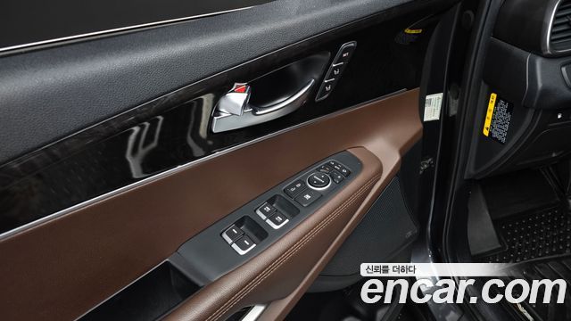 Kia Sorento Diesel 2.0 2WD Noblesse Special 2016 — фото 29