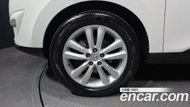 Hyundai Tucson ix Diesel 2WD LX20 Smart-Pack 2013 — фото 5