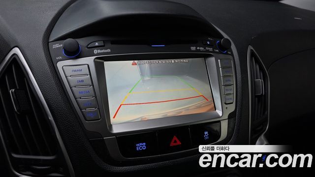 Hyundai Tucson ix Diesel 2WD LX20 Smart-Pack 2013 — фото 15