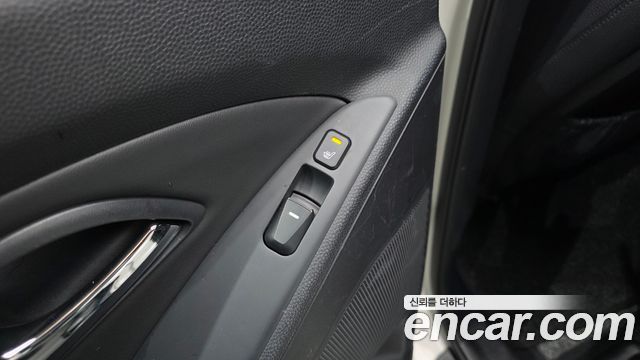 Hyundai Tucson ix Diesel 2WD LX20 Smart-Pack 2013 — фото 19