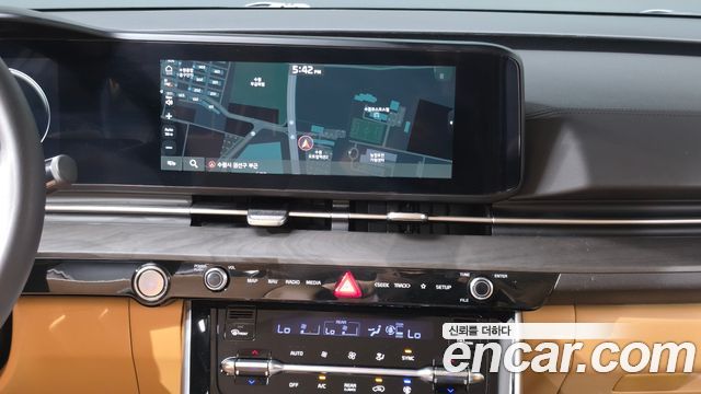 Kia Carnival (IV) Gasoline 7-Seater Signature 2023 — фото 14