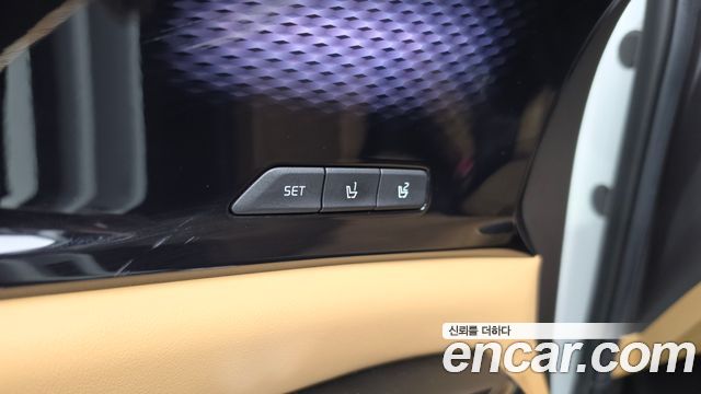 Kia Carnival (IV) Gasoline 7-Seater Signature 2023 — фото 33