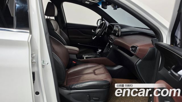 Hyundai Santa Fe (TM) Gasoline 2.0T 4WD Inspiration 2019 — фото 26