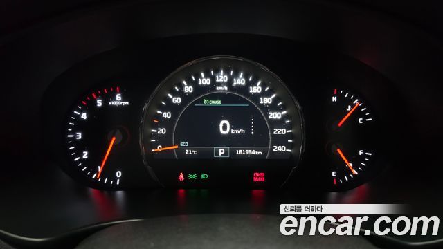 Kia Sorento Diesel 2.0 2WD Noblesse Special 2016 — фото 8