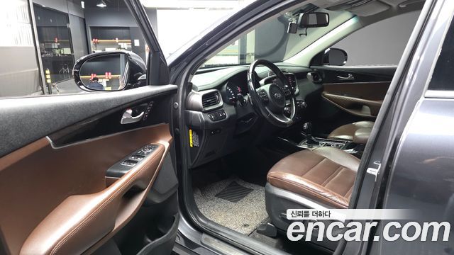 Kia Sorento Diesel 2.0 2WD Noblesse Special 2016 — фото 10