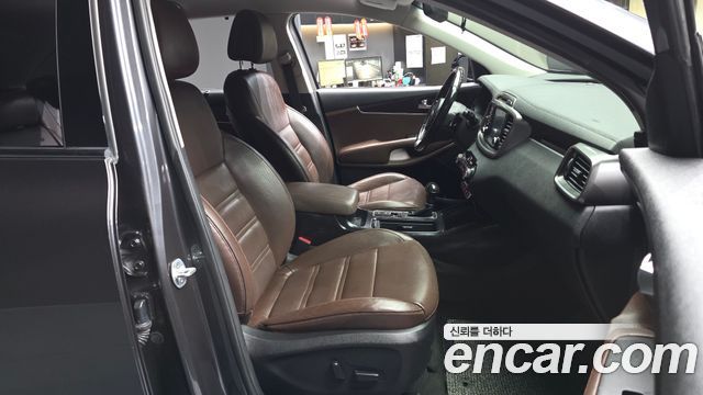 Kia Sorento Diesel 2.0 2WD Noblesse Special 2016 — фото 11