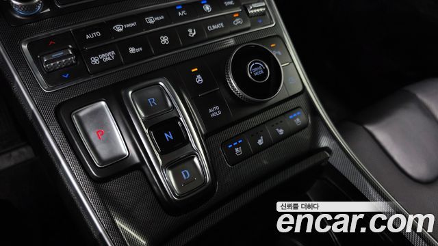 Hyundai Santa Fe HEV 1.6 2WD Exclusive 2022 — фото 9