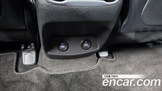 Hyundai Santa Fe HEV 1.6 2WD Exclusive 2022 — фото 30