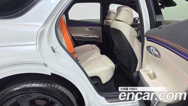 Genesis GV70 3.5T Gasoline AWD 2025 — фото 12