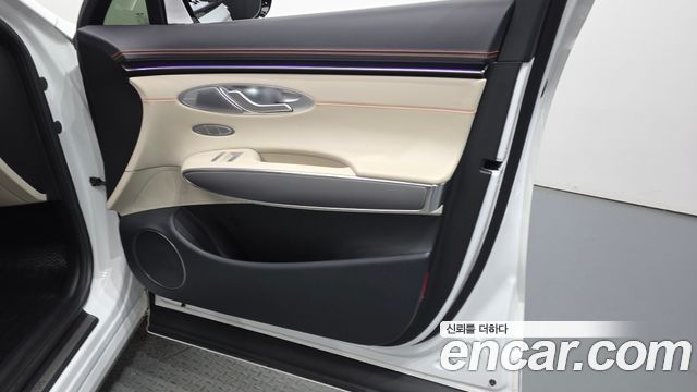 Genesis GV70 3.5T Gasoline AWD 2025 — фото 24