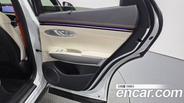 Genesis GV70 3.5T Gasoline AWD 2025 — фото 25