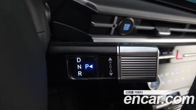 Hyundai Santa Fe (MX5) HEV 1.6 2WD Prestige Plus 2025 — фото 9