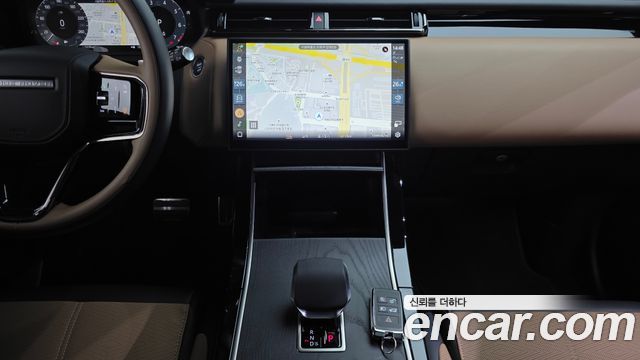 Land Rover Range Rover Velar 3.0 P400 Autobiography 2026 — фото 14