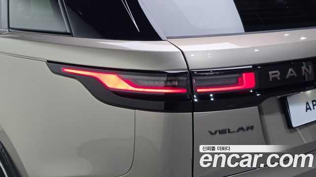 Land Rover Range Rover Velar 3.0 P400 Autobiography 2026 — фото 19
