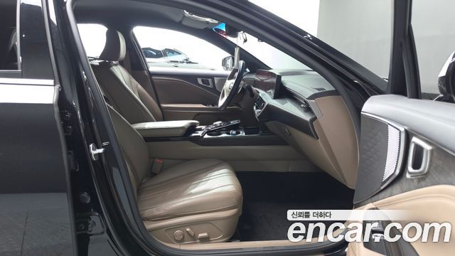 Kia K8 2.5 Gasoline 2WD Noblesse 2022 — фото 15