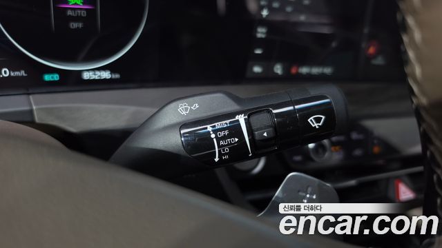 Kia K8 2.5 Gasoline 2WD Noblesse 2022 — фото 22