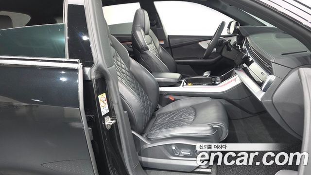 Audi Q8 (4M) 50 TDI Quattro Premium 2023 — фото 11
