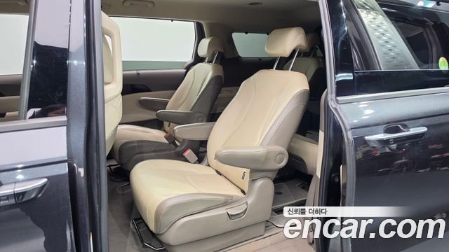 Kia Carnival (IV) Diesel 9-Seater Noblesse 2022 — фото 11