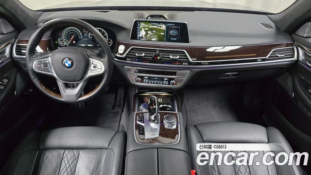 BMW 7 Series (G11) 750Li xDrive 2016 — фото 7