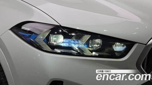 BMW X6 (G06) xDrive40i M Sport 2024 — фото 22