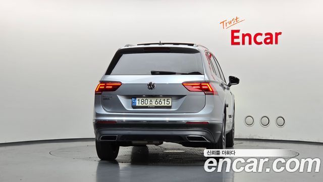 Volkswagen Tiguan Allspace 2.0 TDI Prestige 2020 — фото 4