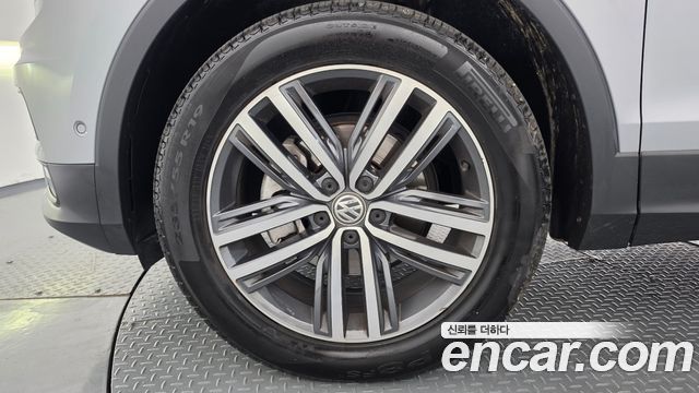 Volkswagen Tiguan Allspace 2.0 TDI Prestige 2020 — фото 5