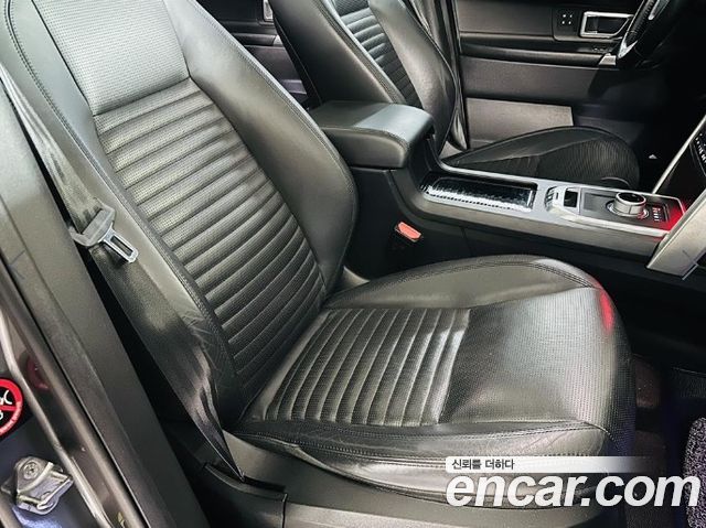 Land Rover Discovery Sport 2.0 TD4 HSE Luxury 2016 — фото 7